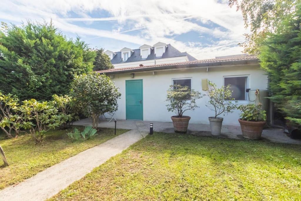 Maisonnette Dans Jardin Partage Bois-Colombes Eksteriør billede
